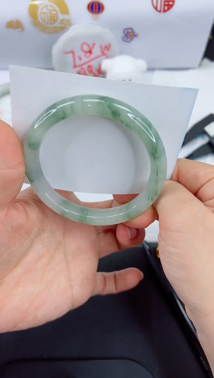 【闪购商品】石英质玉手镯未镶嵌424-62.8