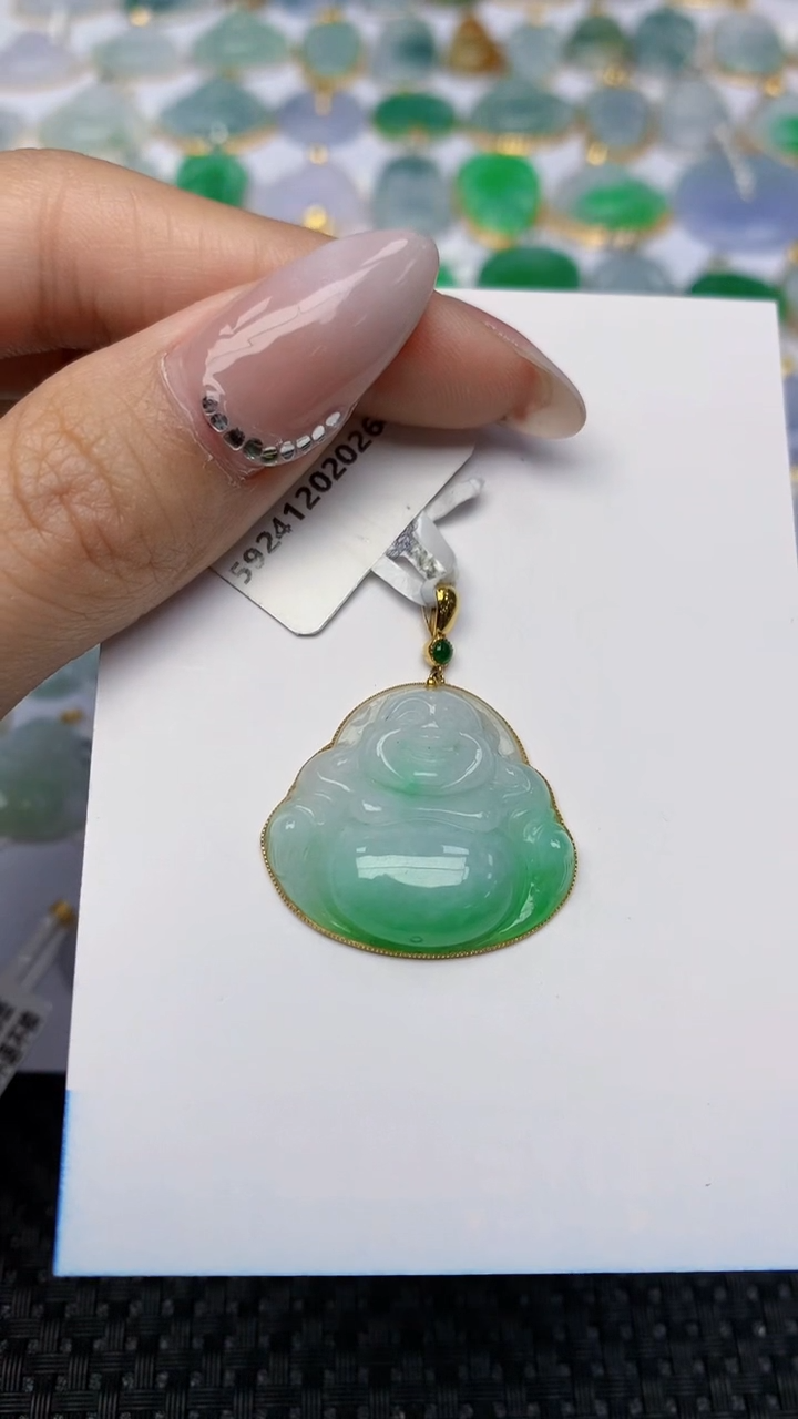 【闪购商品】翡翠颈饰18K金镶嵌 天然翡翠A货