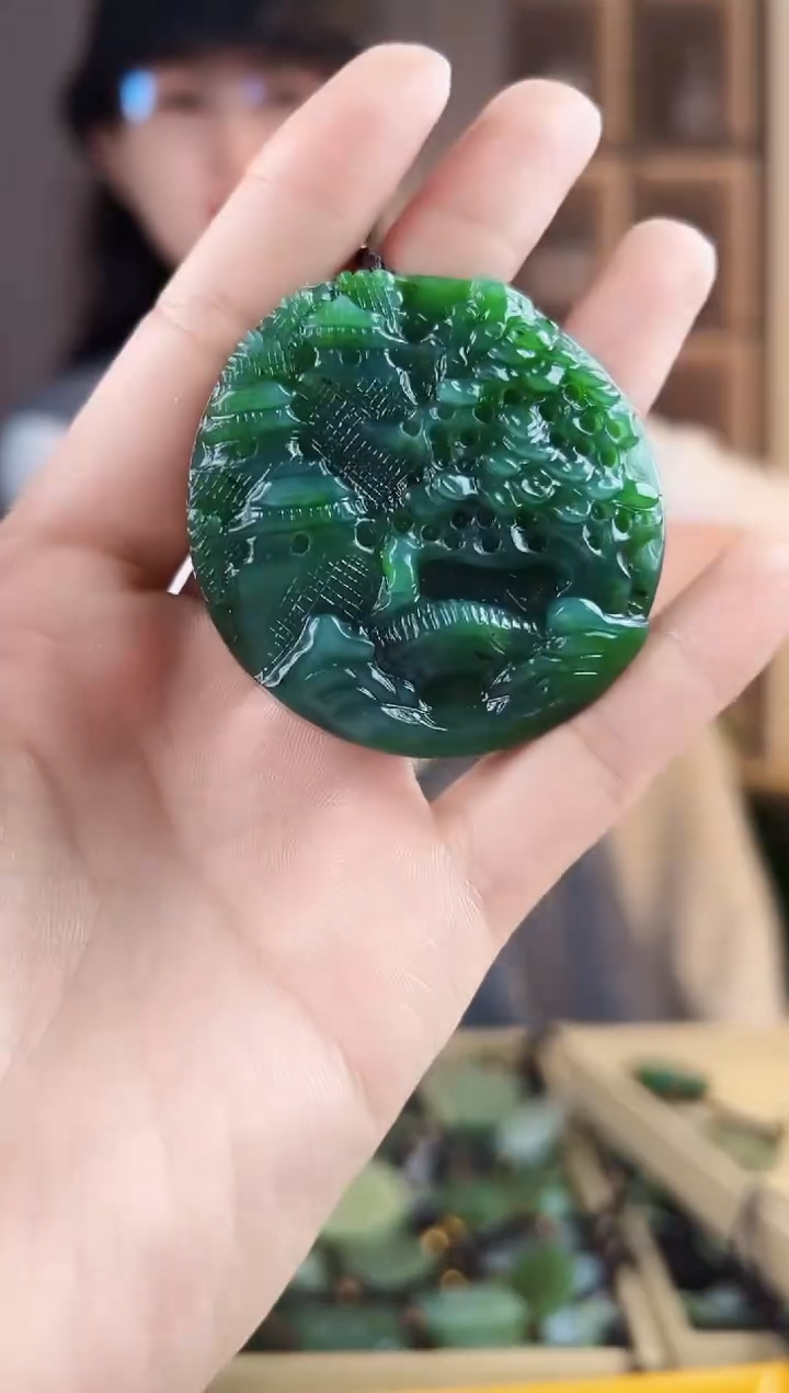 颈饰未镶嵌和田玉拍一发一，多样性发货