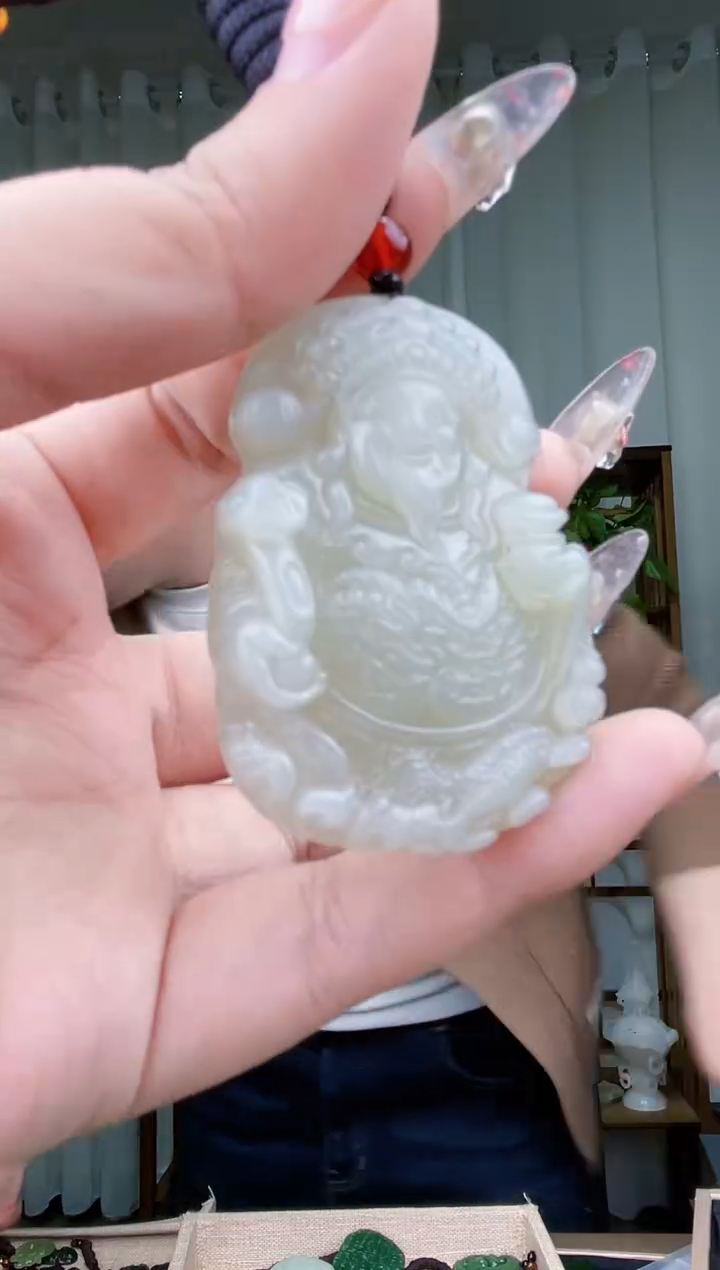 【闪购商品】和田玉挂件未镶嵌拍一发一，多样性发货！