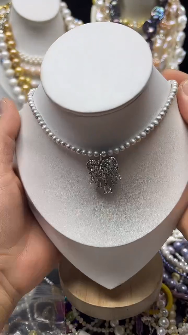 颈饰未镶嵌淡水珍珠多人