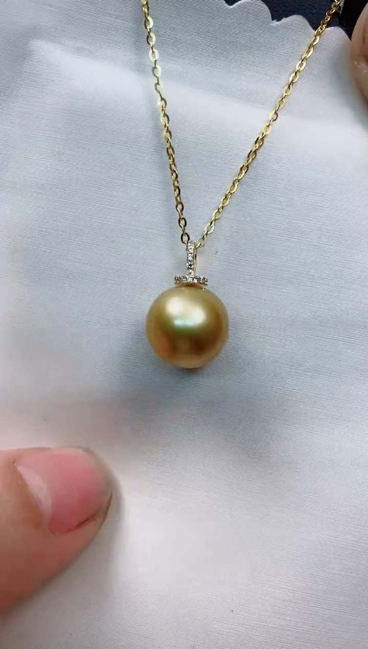 【闪购商品】海水珍珠吊坠(赠链)18K金镶嵌11-12南洋金珍珠吊坠