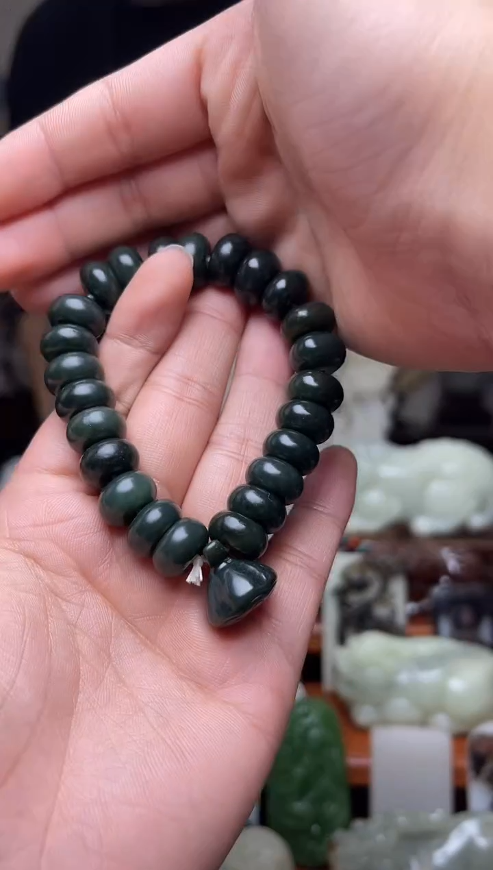 【闪购商品】和田玉吊坠未镶嵌66