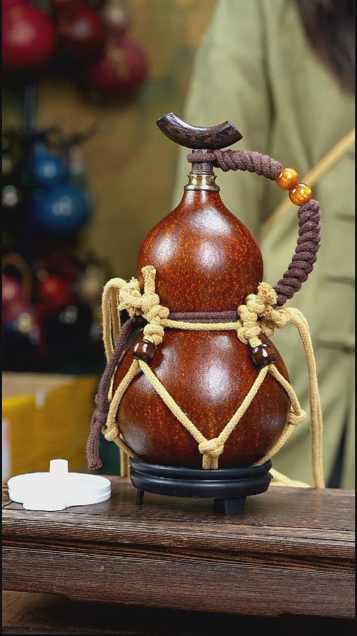 YQ018复古网兜款天然酒葫芦（一物一拍）