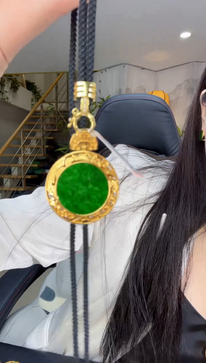 【闪购商品】翡翠吊坠(不含链)银S925镀金镶嵌天然缅甸翡翠A货吊坠