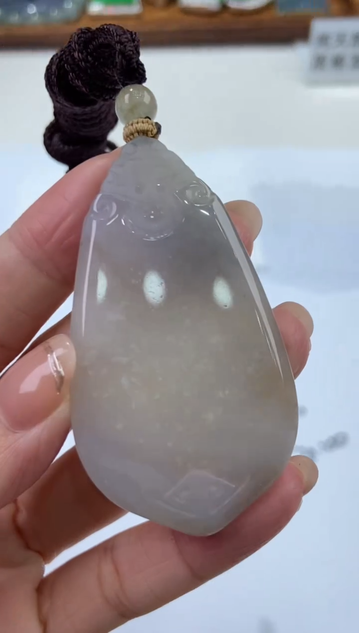 【闪购商品】翡翠未镶嵌挂件289675     