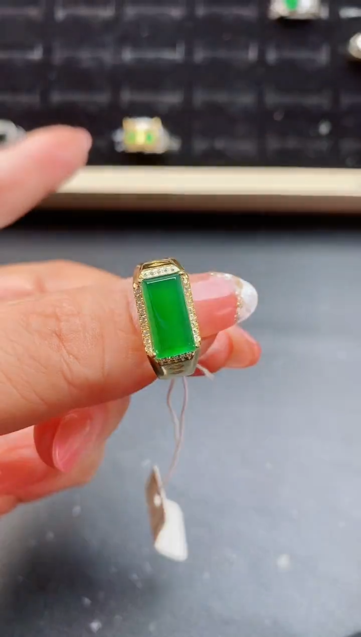 【闪购商品】翡翠戒指银S925镶嵌0580580