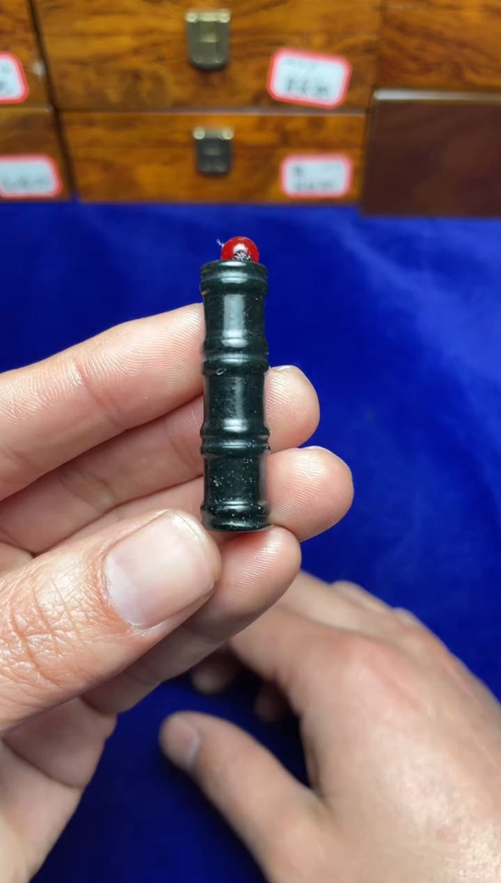 未镶嵌和田玉挂件定*万和田玉