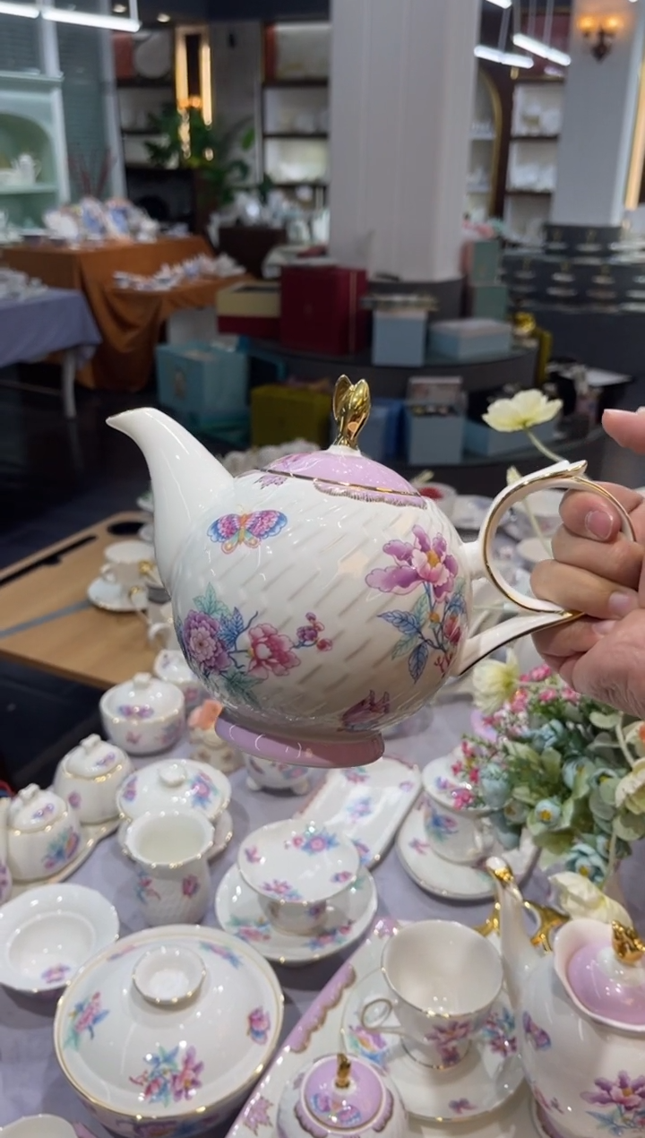 45%以上骨粉骨瓷茶壶