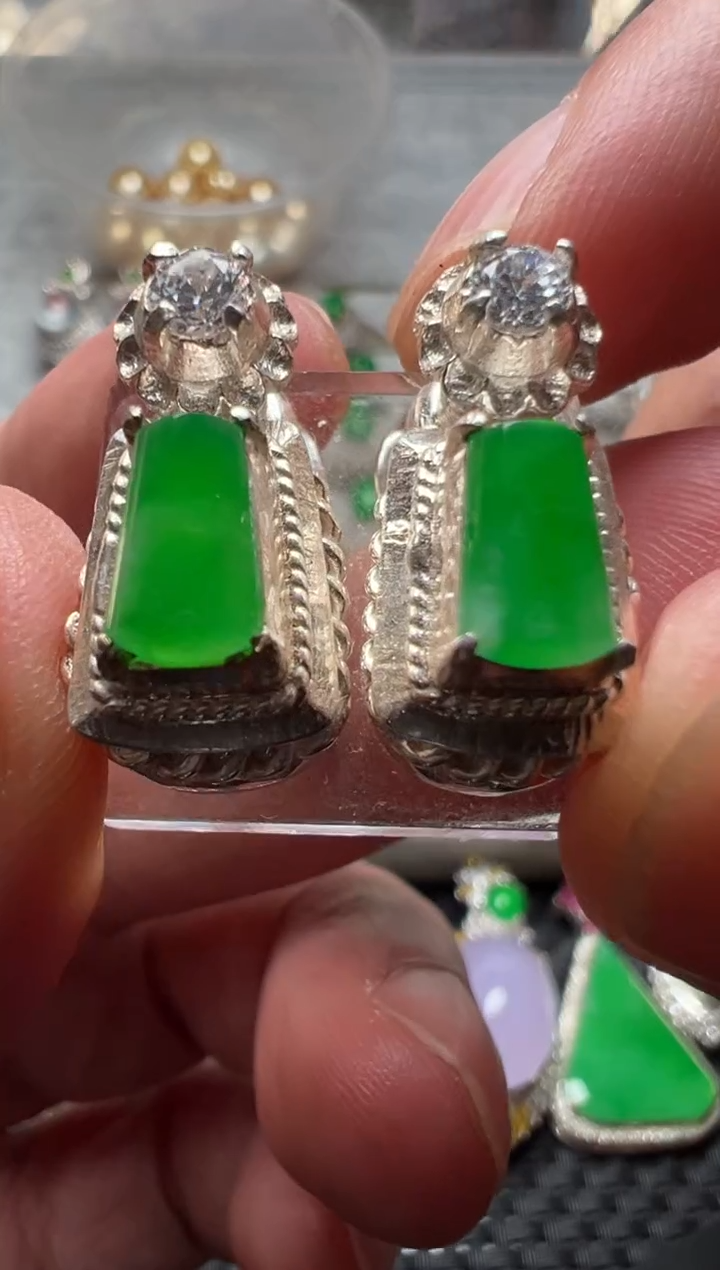 未镶嵌定制翡翠缅甸A货翡翠