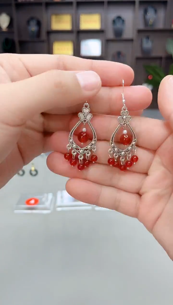 未镶嵌耳饰玛瑙/玉髓103000