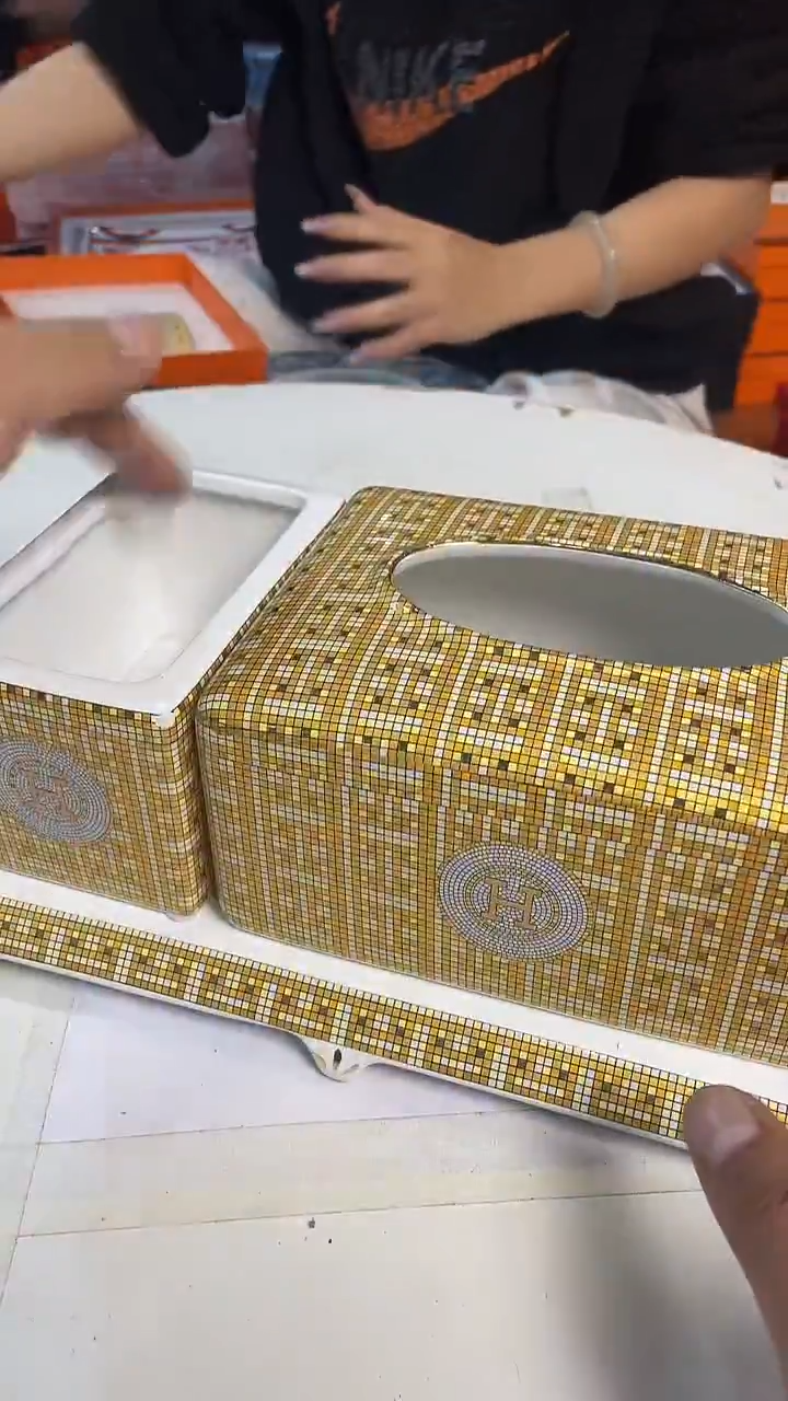 杯鸿辉家品牌瓷器，京东包邮！