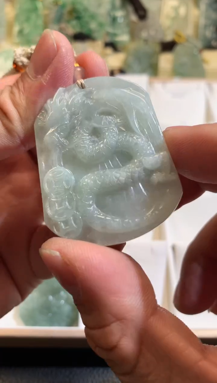 【闪购商品】翡翠颈饰未镶嵌03/09/306