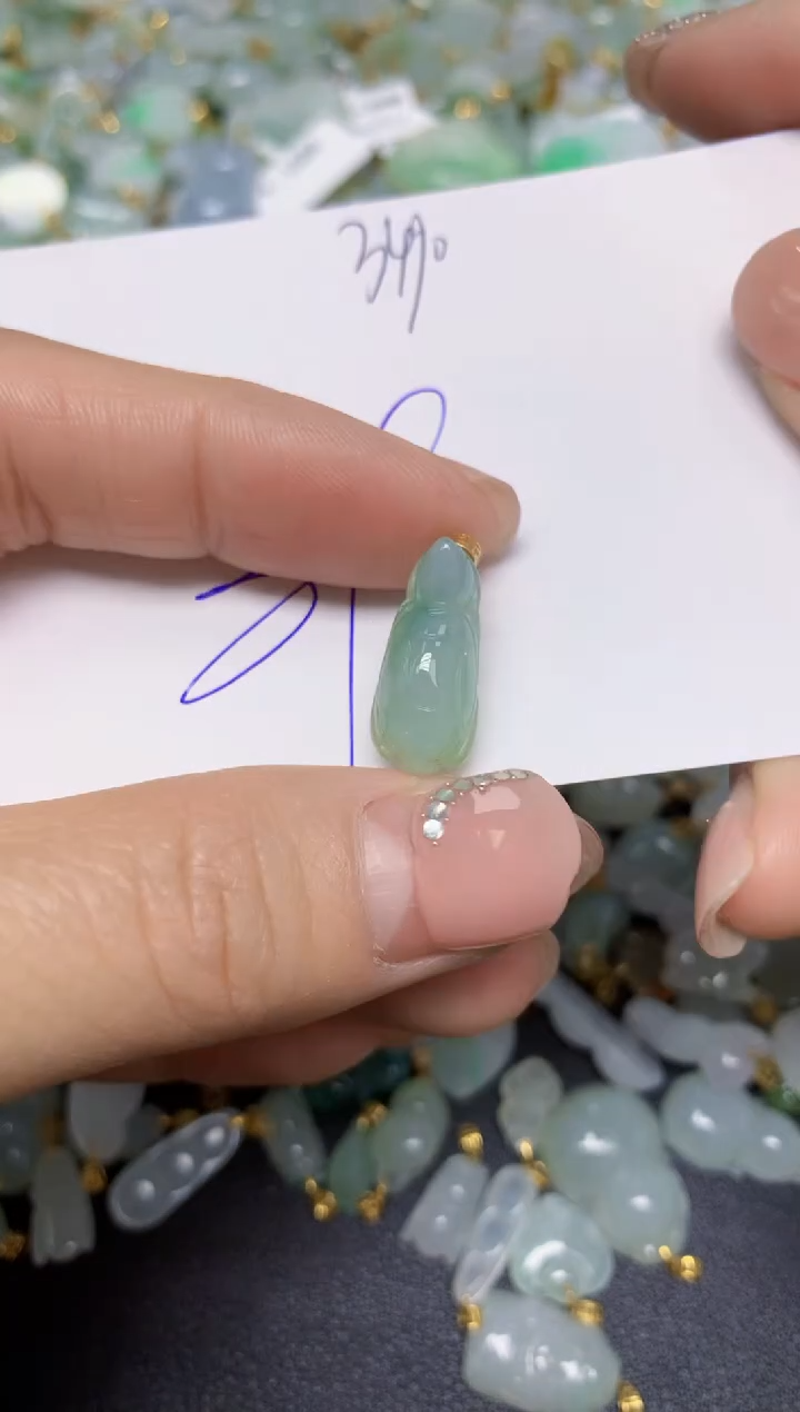 【闪购商品】翡翠挂件18K金镶嵌 天然翡翠A货