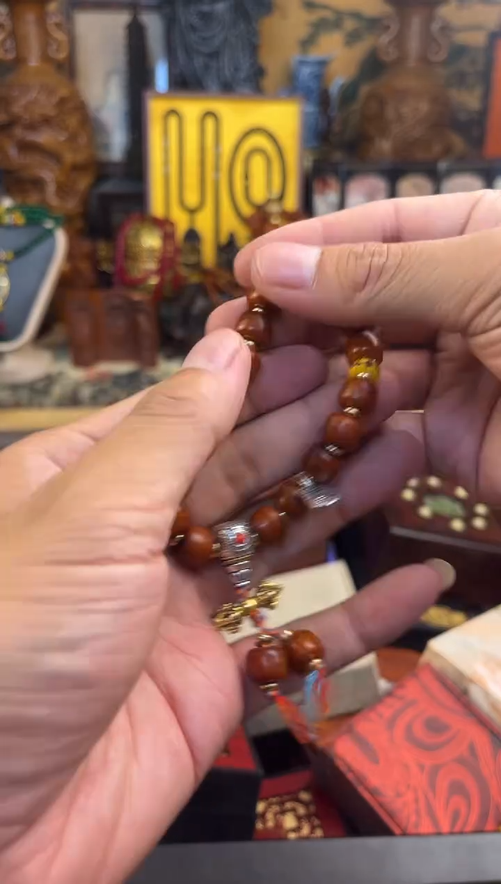 滴血莲花菩提把件所见即所得