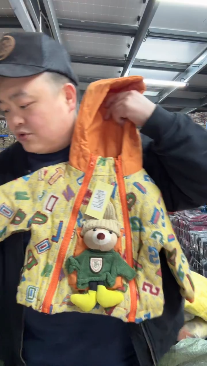 @*女童外套635 100