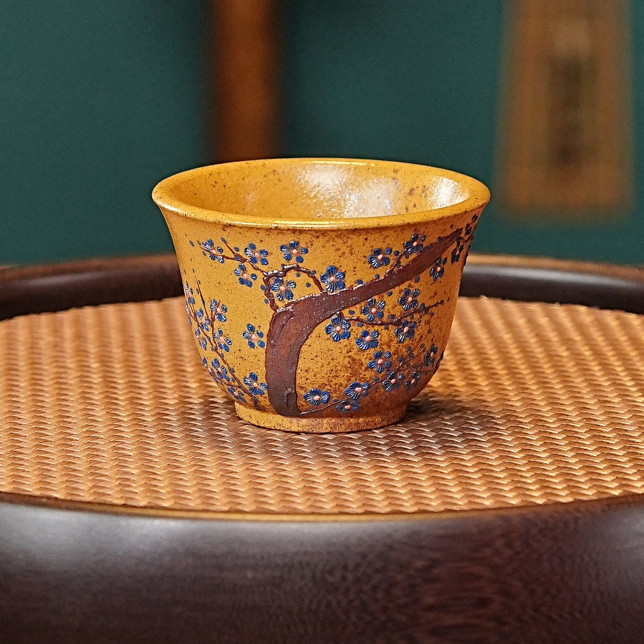 宜兴全手工紫砂茶具 原矿段泥泥料火云烧堆绘梅花主人杯品茗杯