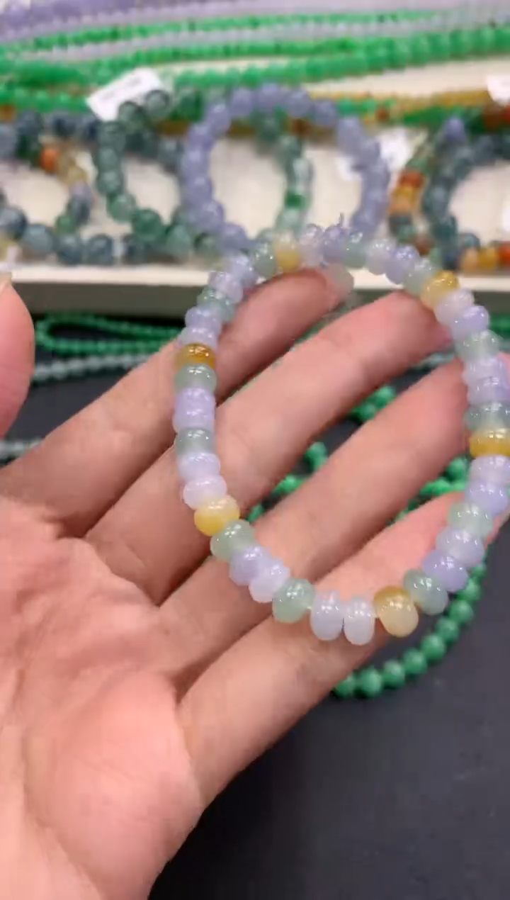 【闪购商品】翡翠手串未镶嵌q232      