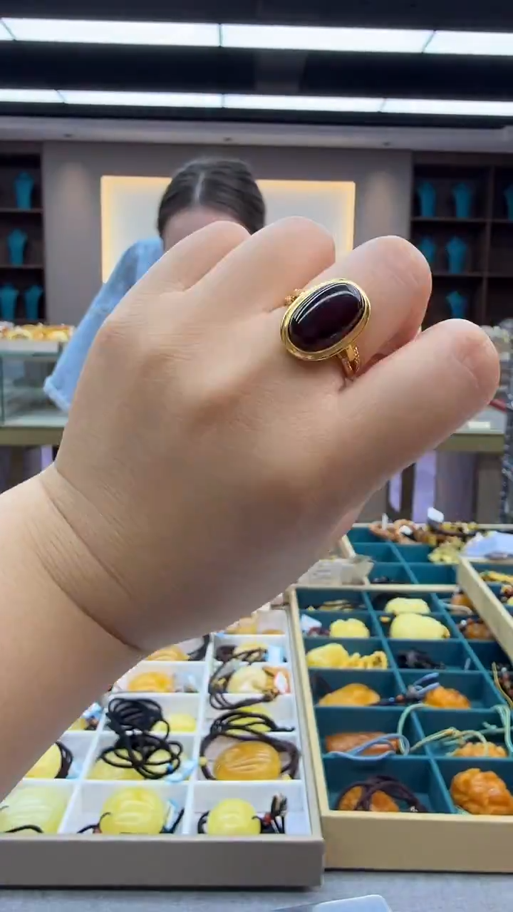 未镶嵌琥珀戒指40秒拍号 假一罚三 