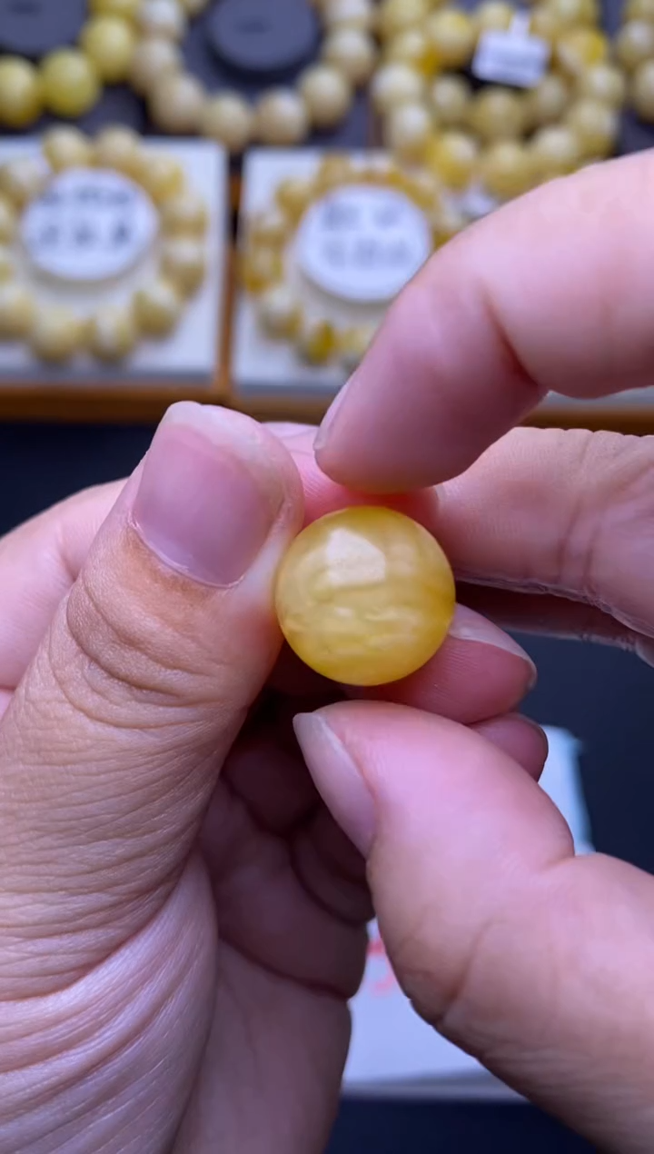 裸石琥珀未镶嵌大小姐珠宝严选8