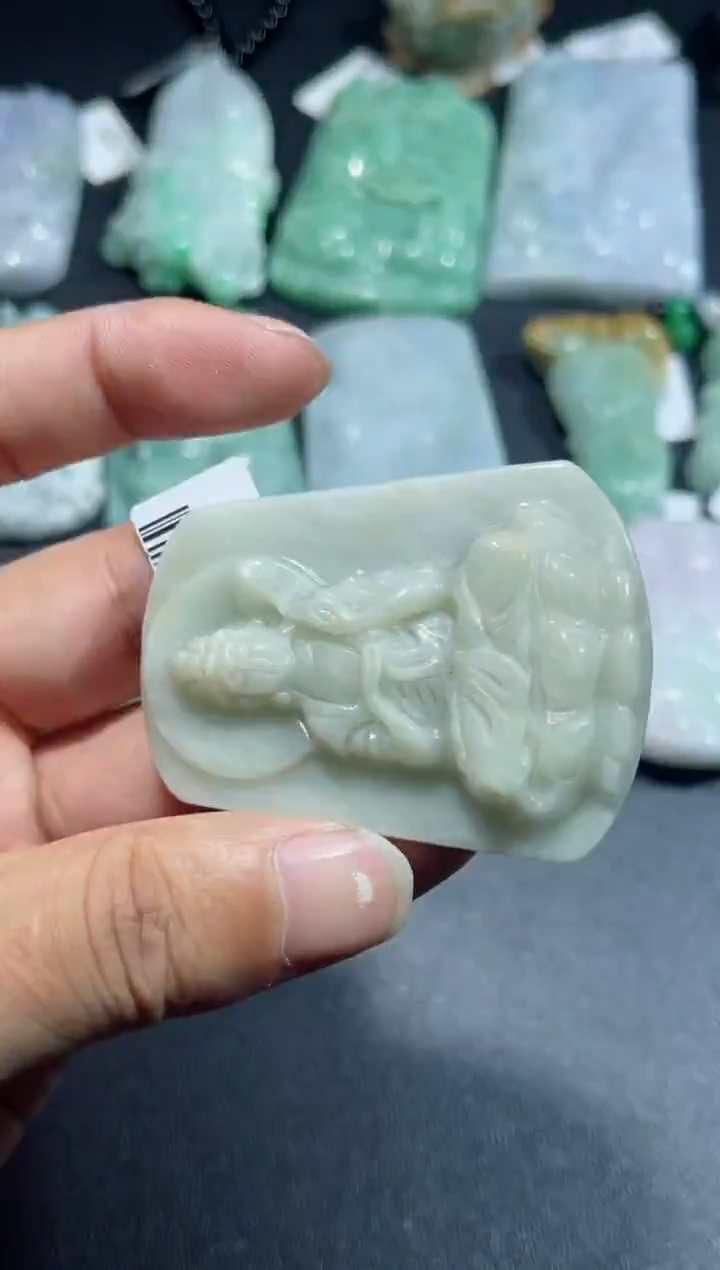 【闪购商品】翡翠颈饰未镶嵌00000791