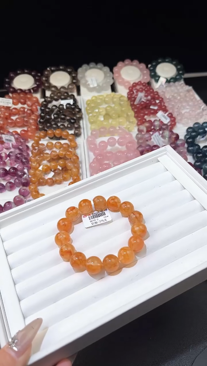 【闪购商品】水晶手链未镶嵌多样性发一黄胶花