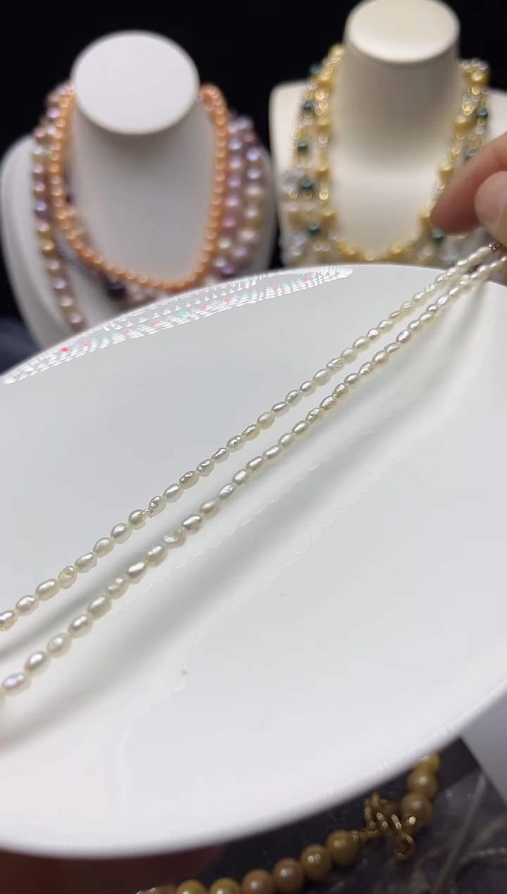 淡水珍珠未镶嵌颈饰多人