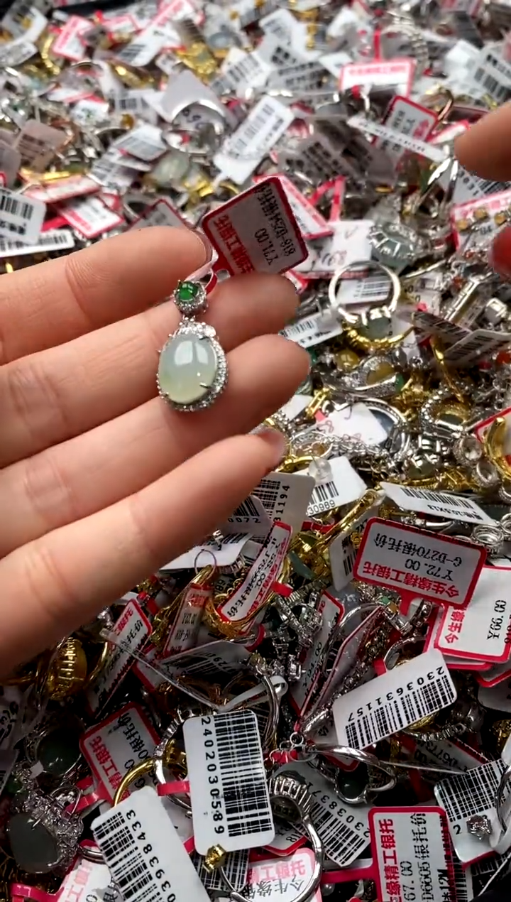 【闪购商品】翡翠戒指银S925镶嵌444444444    2