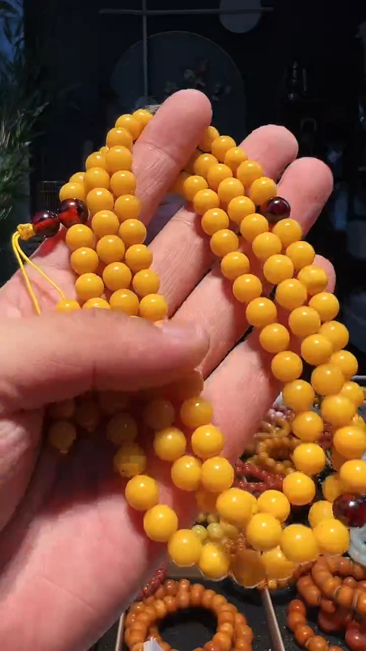 【闪购商品】蜜蜡手串未镶嵌8+暴力黄108