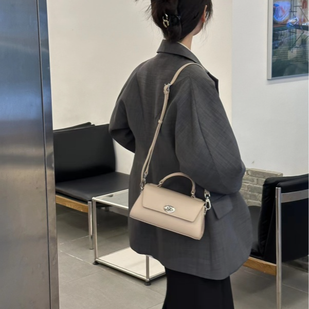 【广州特特】J-6181-奶茶百搭女士小众潮流单肩简约斜挎包