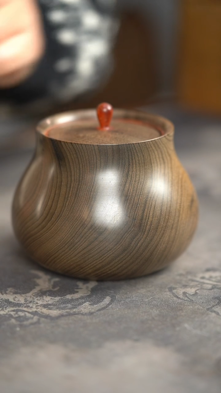 【闪购商品】金丝楠木雕654号阴沉满花纹精工茶仓茶叶罐