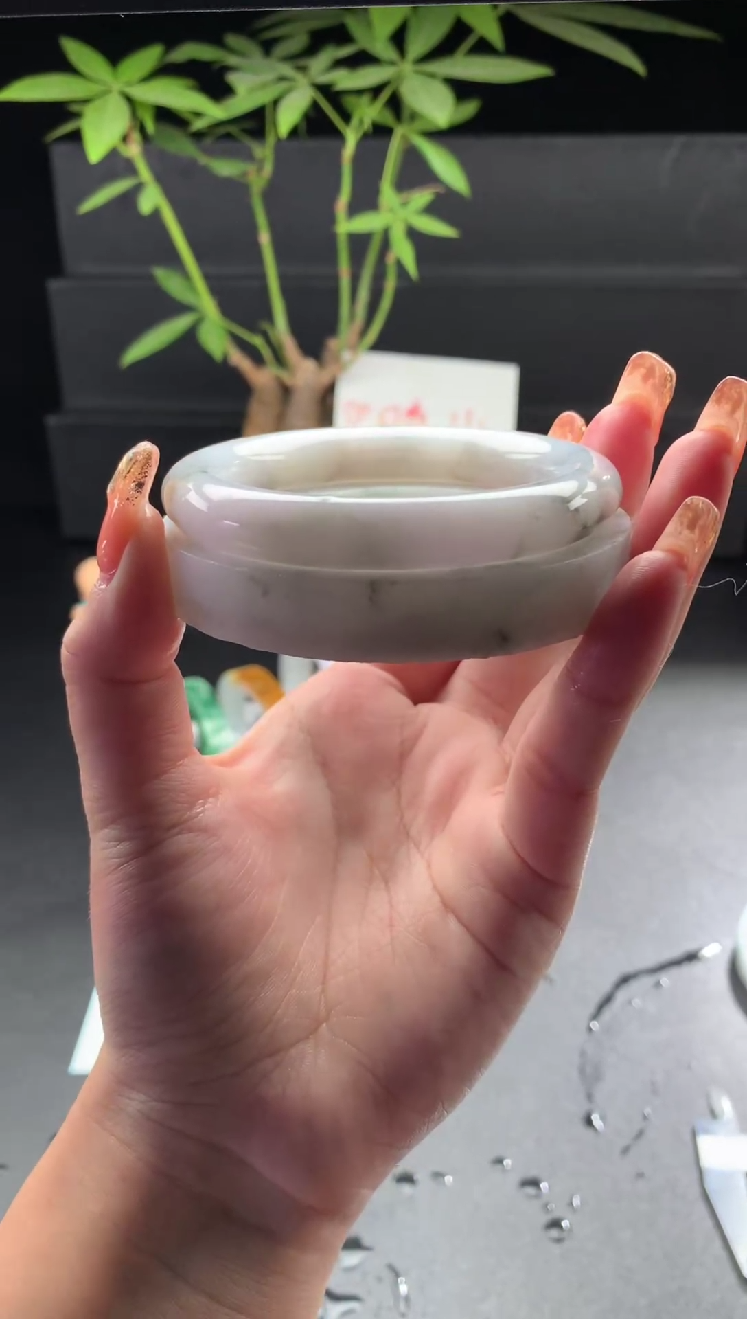 【闪购商品】定制翡翠手镯未镶嵌1