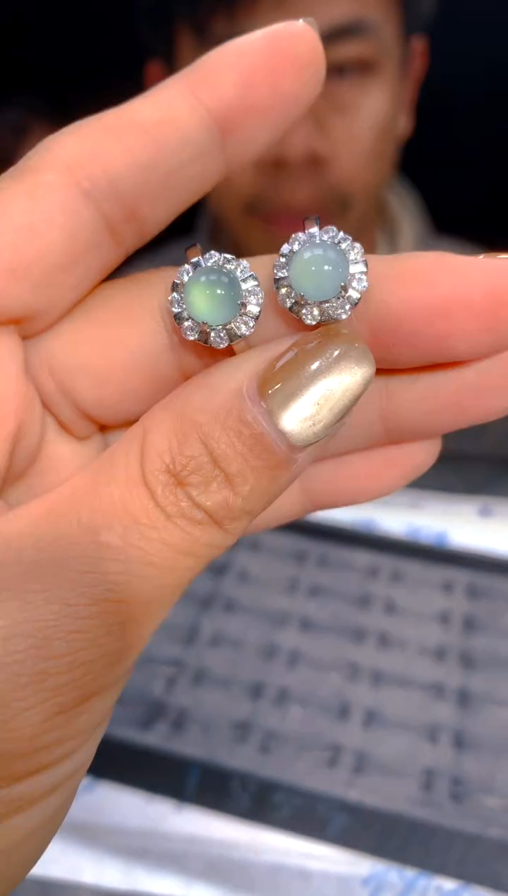 【闪购商品】定制翡翠未镶嵌2多样性发货（发其一）