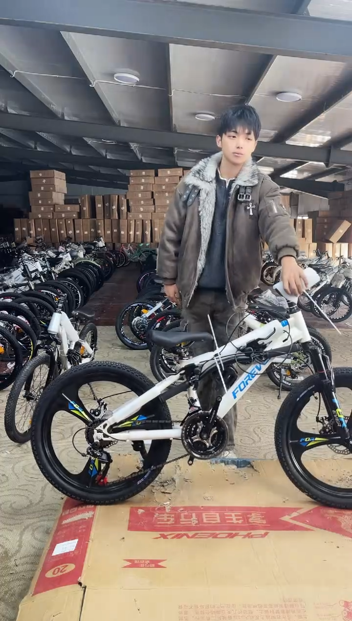 永-22寸-21速-白兰-一体【默认微瑕，不退不换，介意勿拍】