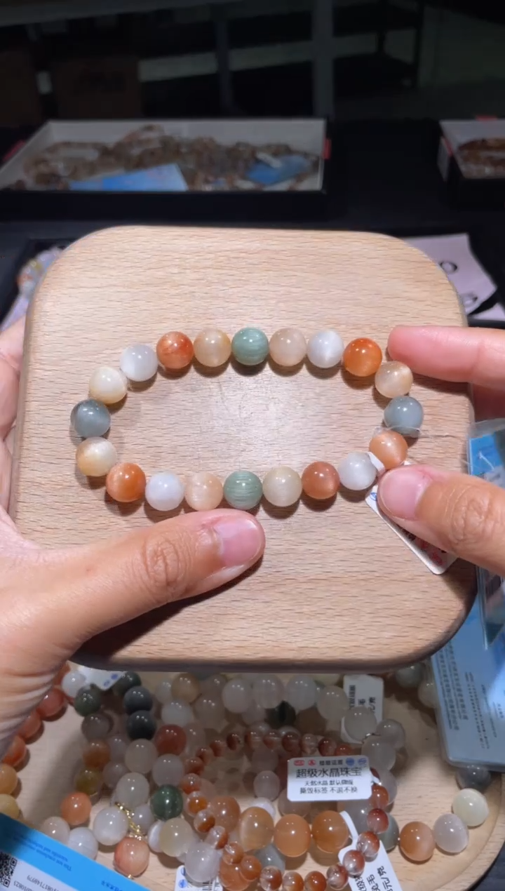 【闪购商品】水晶手链未镶嵌28号多样性发货一M 约10+