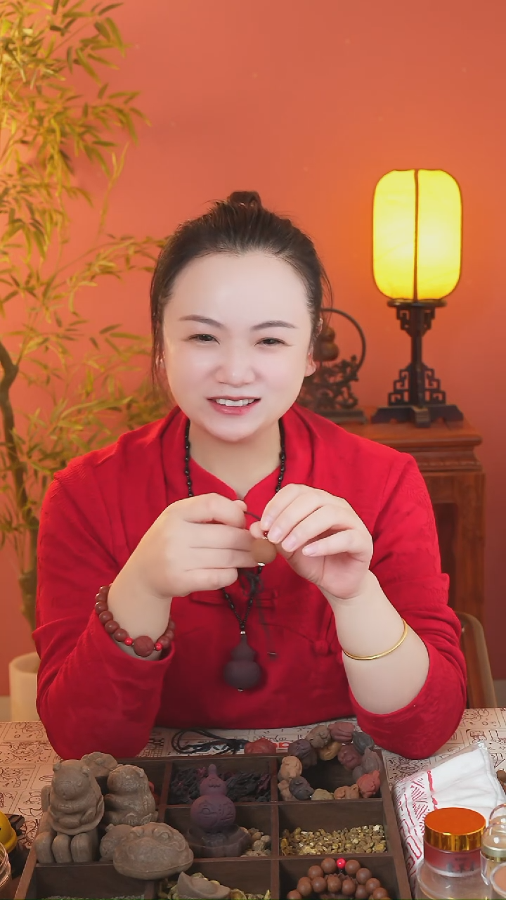 合香（红麝瑕疵小狗）