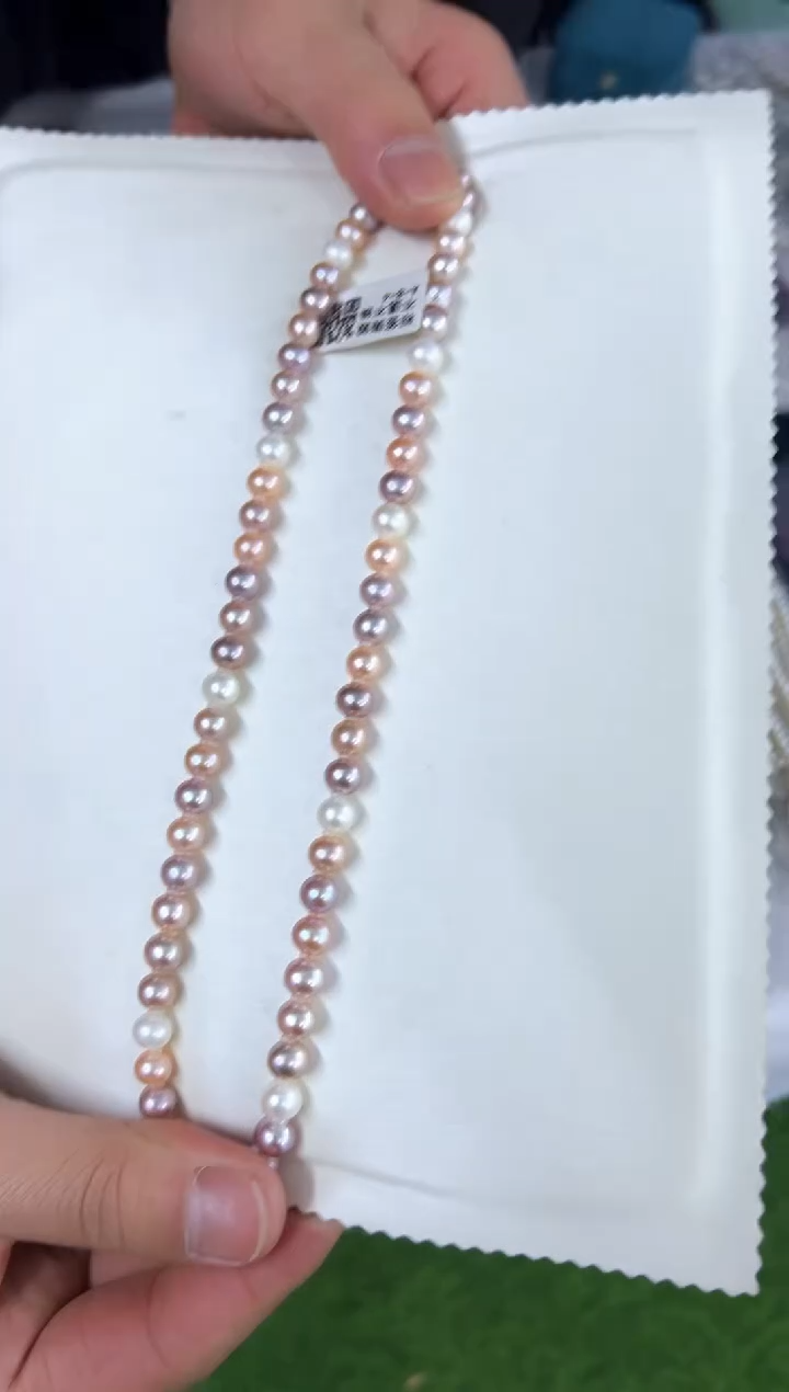 【闪购商品】淡水珍珠颈饰未镶嵌多样性发一条