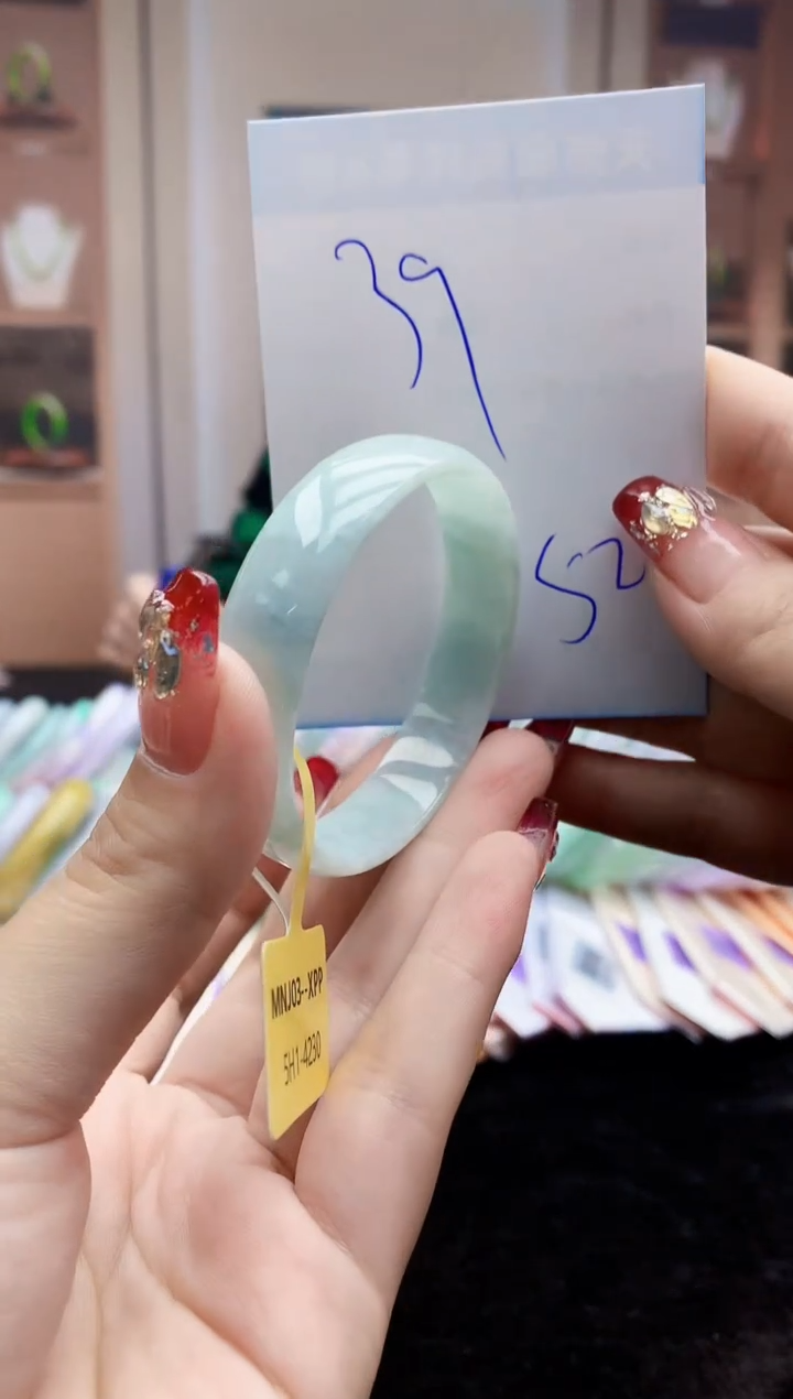 【闪购商品】翡翠手镯未镶嵌0145576815