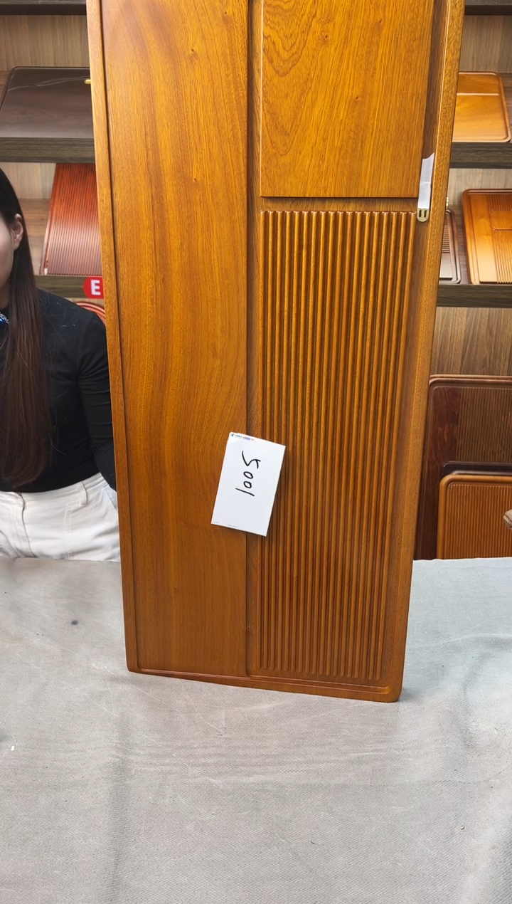 微瑕花梨木品意 90*40*4  编码5001