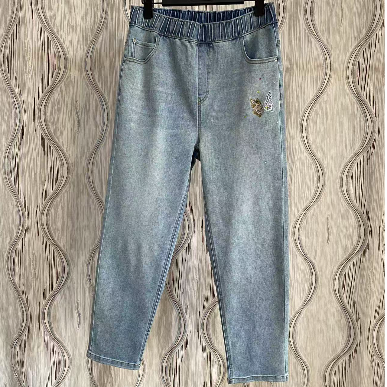 胖人坊大码女装绣花牛仔裤01273 衣长96