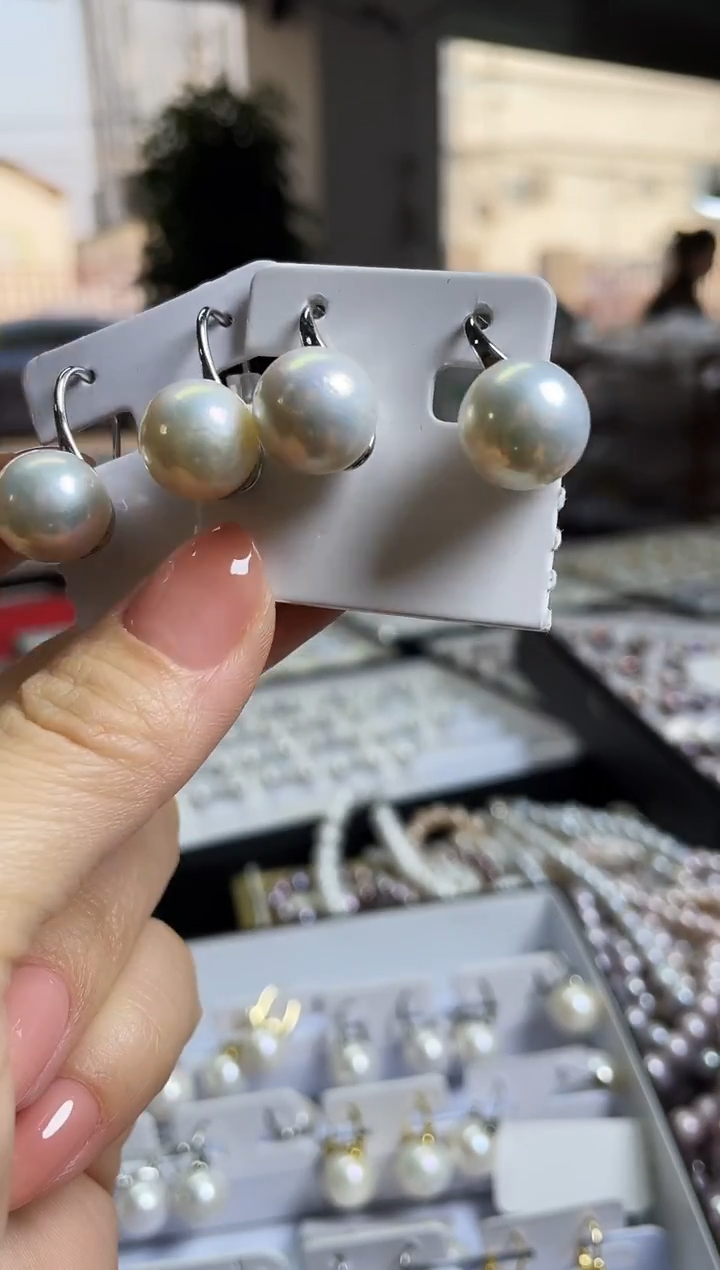 未镶嵌耳饰淡水珍珠白色系高跟鞋