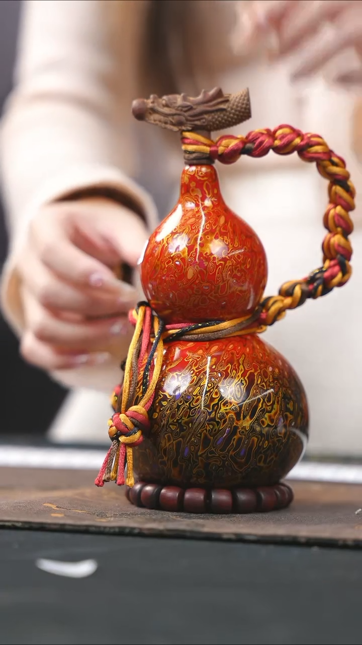 【闪购商品】WM201漆艺酒葫芦不包手串及旋转底座