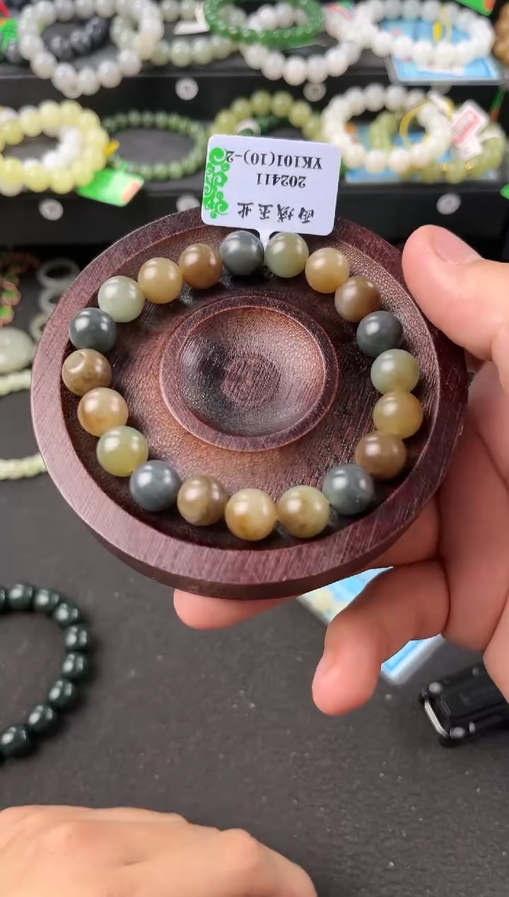 【闪购商品】和田玉手串未镶嵌若羌楼兰三色卡10微色差