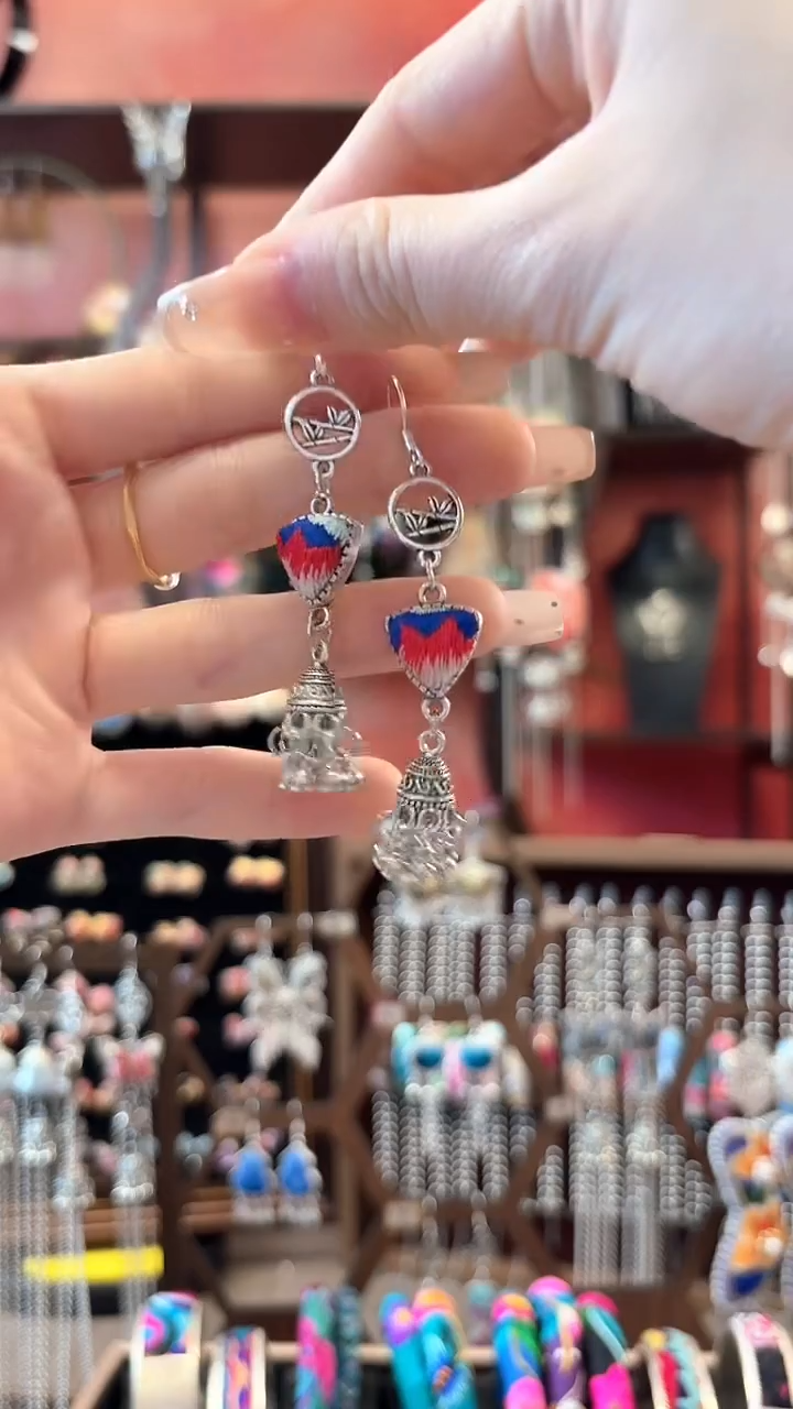 织绣云织谣民族风精美饰品  298