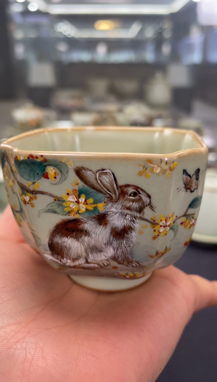 【闪购商品】周泽堂余秀华彩绘一品杯（兔）