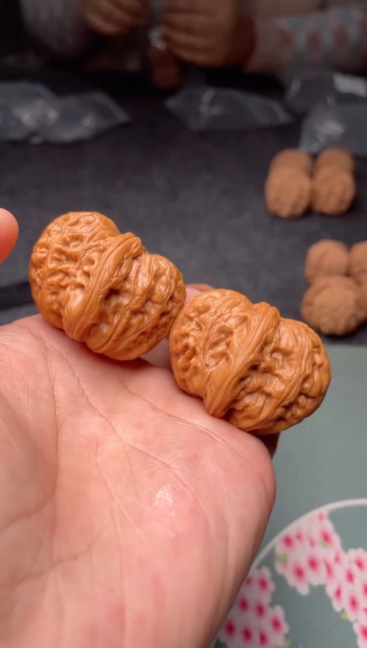 把件文玩核桃a136   元宝 41尺