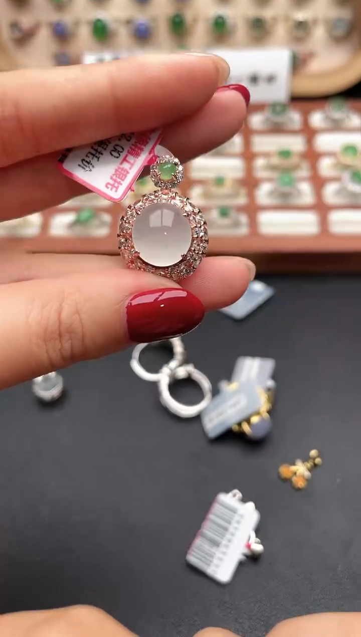 吊坠(不含链)银S925镶嵌翡翠一物一证一证