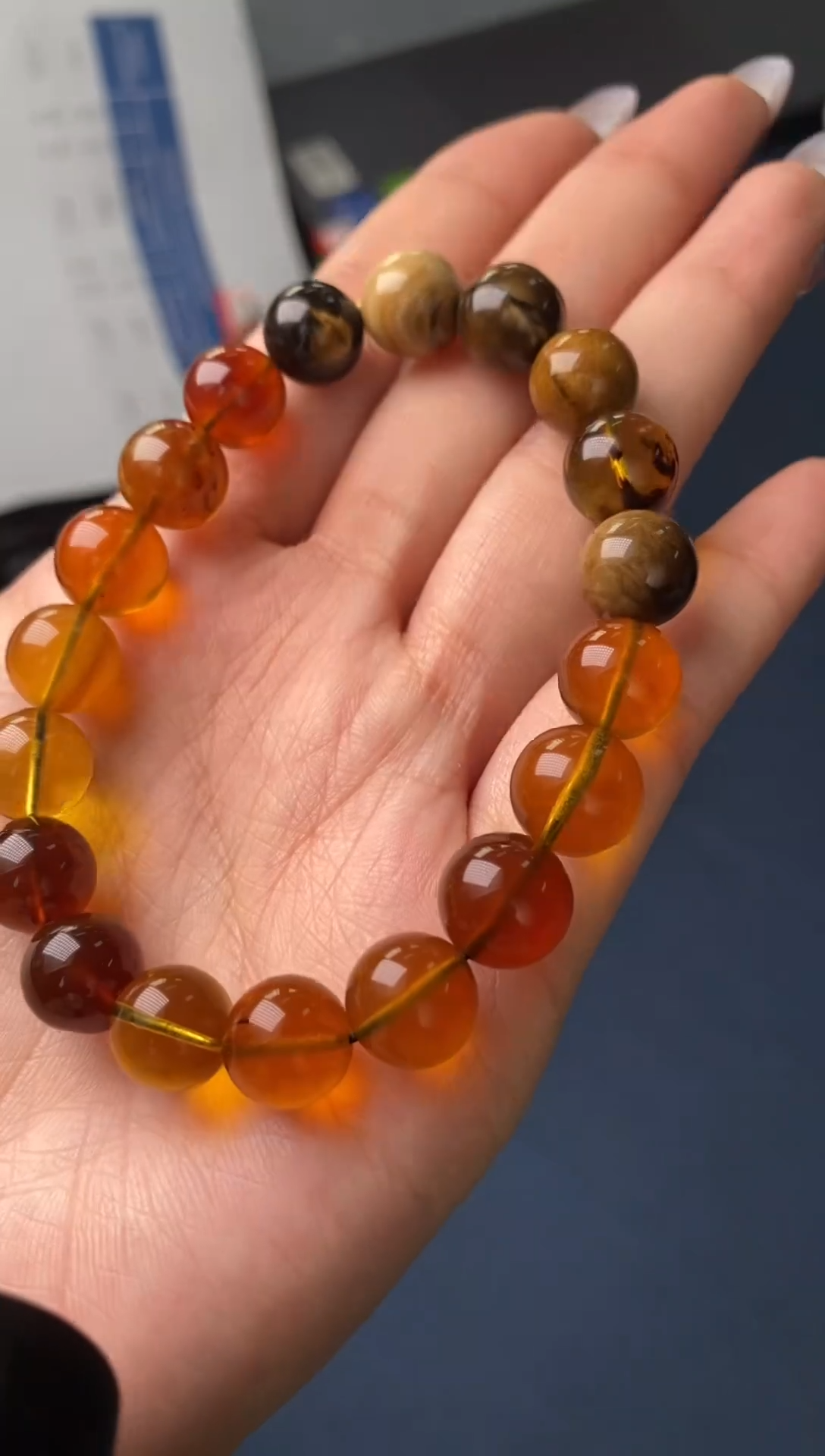 【闪购商品】琥珀手链未镶嵌10+手串