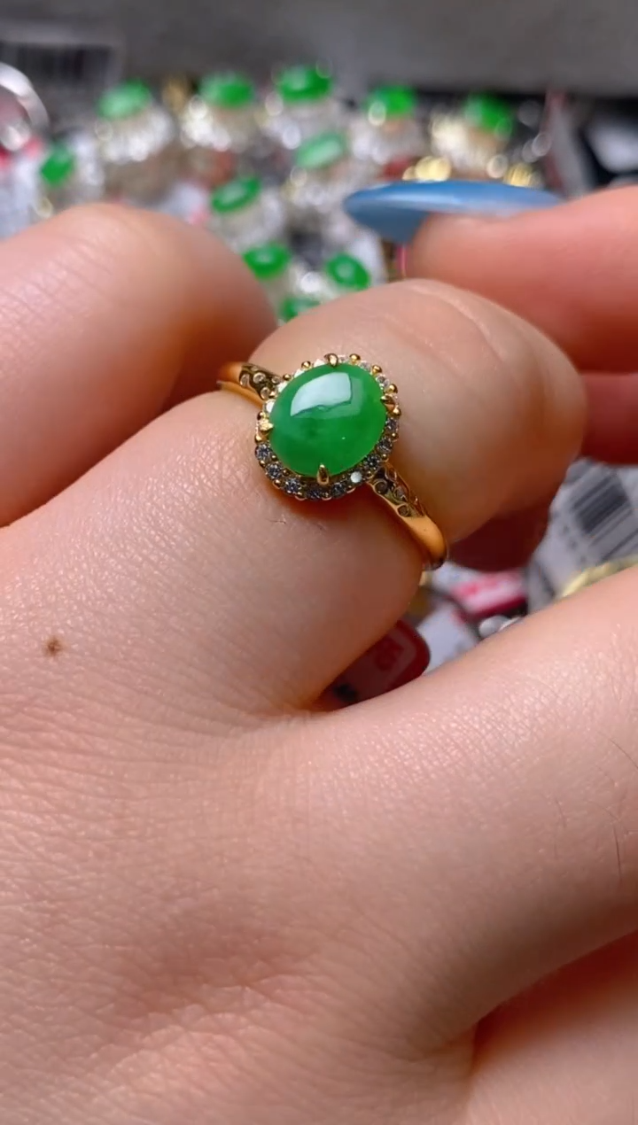 银S925镶嵌戒指翡翠百内无证书