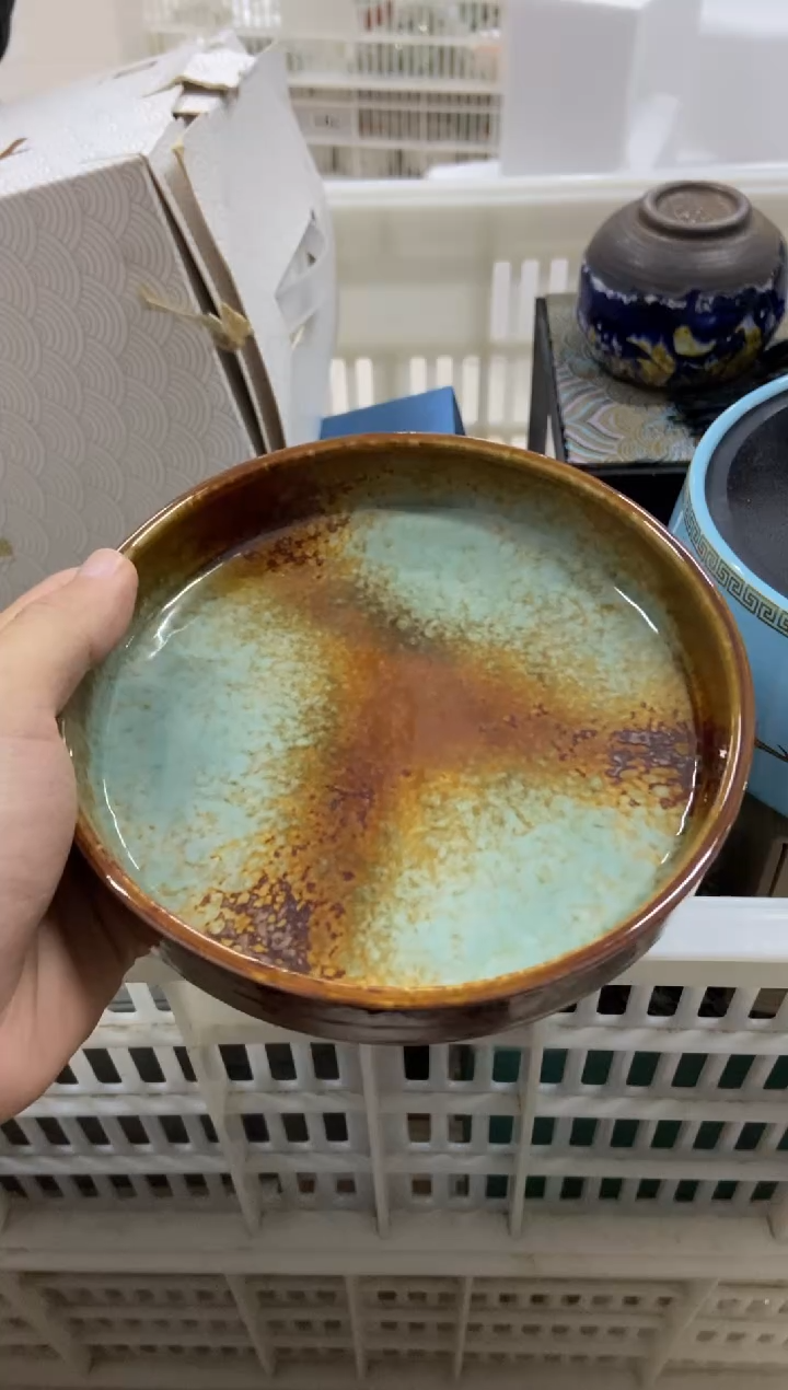 杯无运费险有瑕疵的摄影的产品有使用过的痕迹有点脏介意勿拍